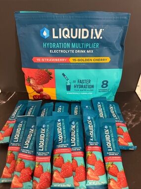 Liquid IV Hydration Multiplier Packs - Strawberry